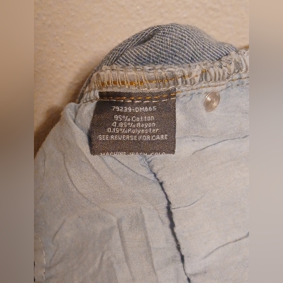 Cali 1850 Women's Denim Jeans Size 13/31 Cuffed NWT - Picture 8 of 13